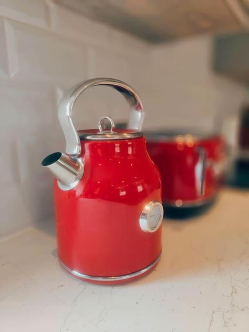 Chelsea 2 Bedroom Promenade Apartment ブラックプール エクステリア 写真